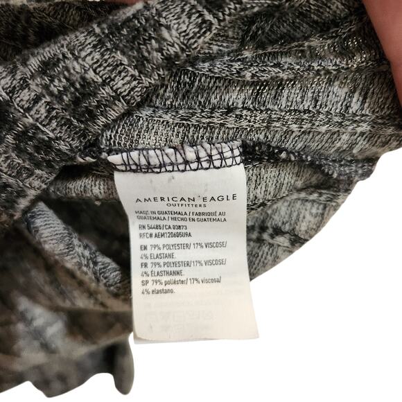 American Eagle Gray Knit Relax Pullover Soft & Sexy Plush Hooded Sweater Small - Picture 4 of 4